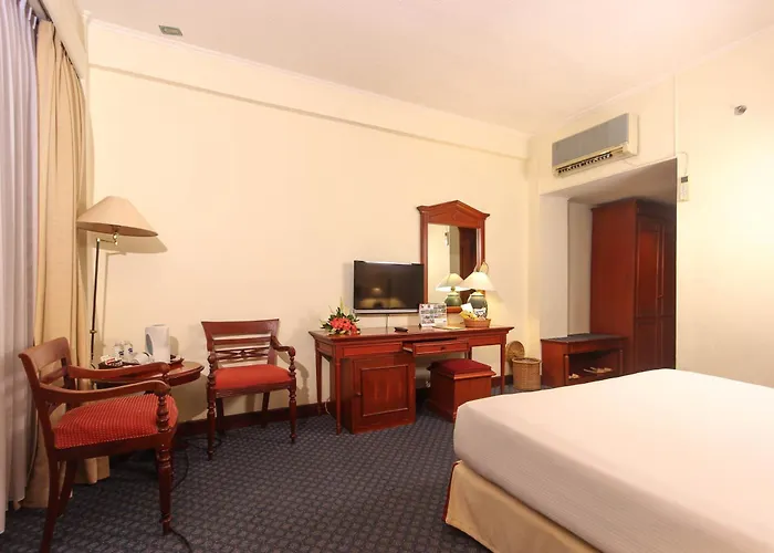 Hotel: The Jayakarta Suites Bandung